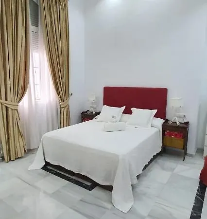 Tendillas Apartment *